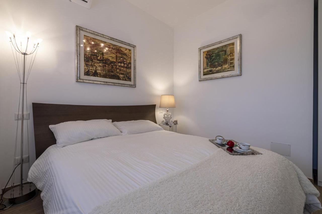 Luminoso Appartamento Con Terrazzo A La Storta Rome Luaran gambar