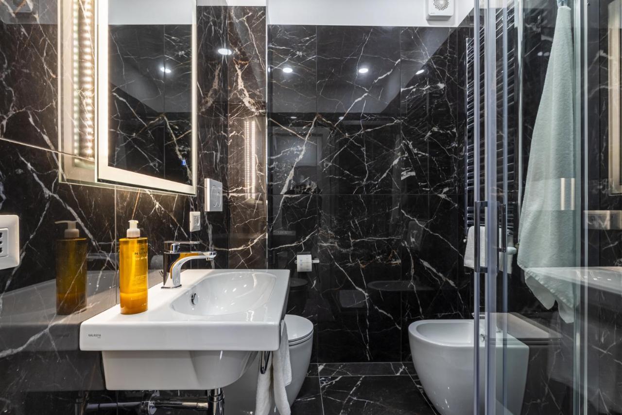 Luminoso Appartamento Con Terrazzo A La Storta Rome Luaran gambar